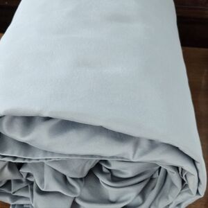 Liz Claiborne Soft Teal Sheet Set SiZE KING W/2 Pillowcases